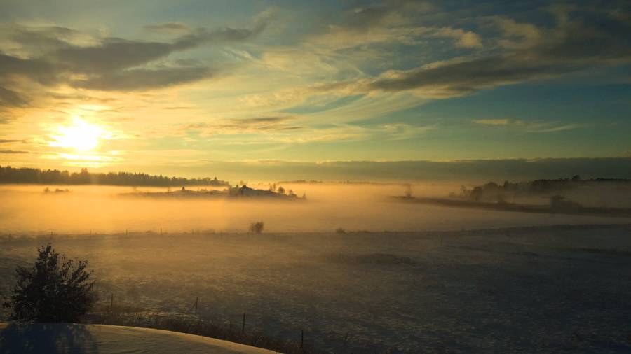Click to view full size Storvreta_Sunset.png