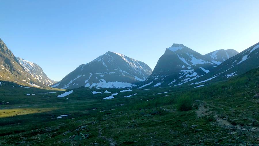 Click to view full size keb_misty_mountains.png
